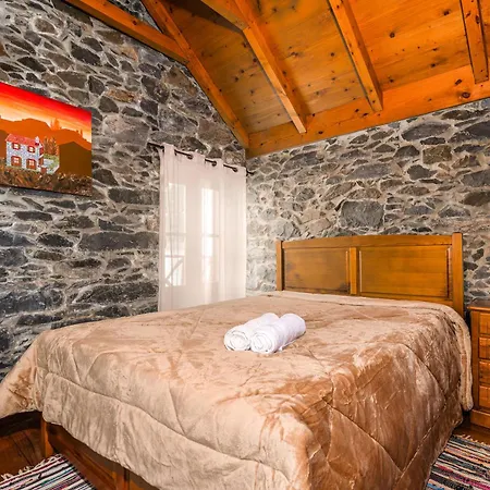 Сasa de vacaciones King's House - Centennial House *