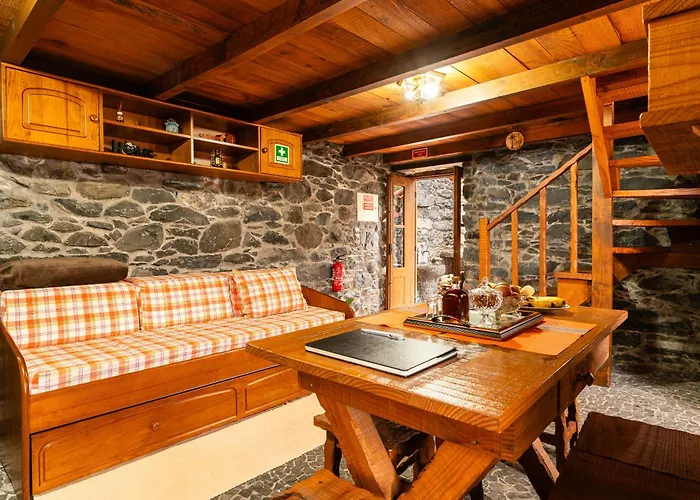 King's House - Centennial House Arco da Calheta (Madeira)