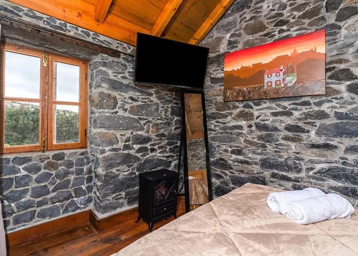 King's House - Centennial House *